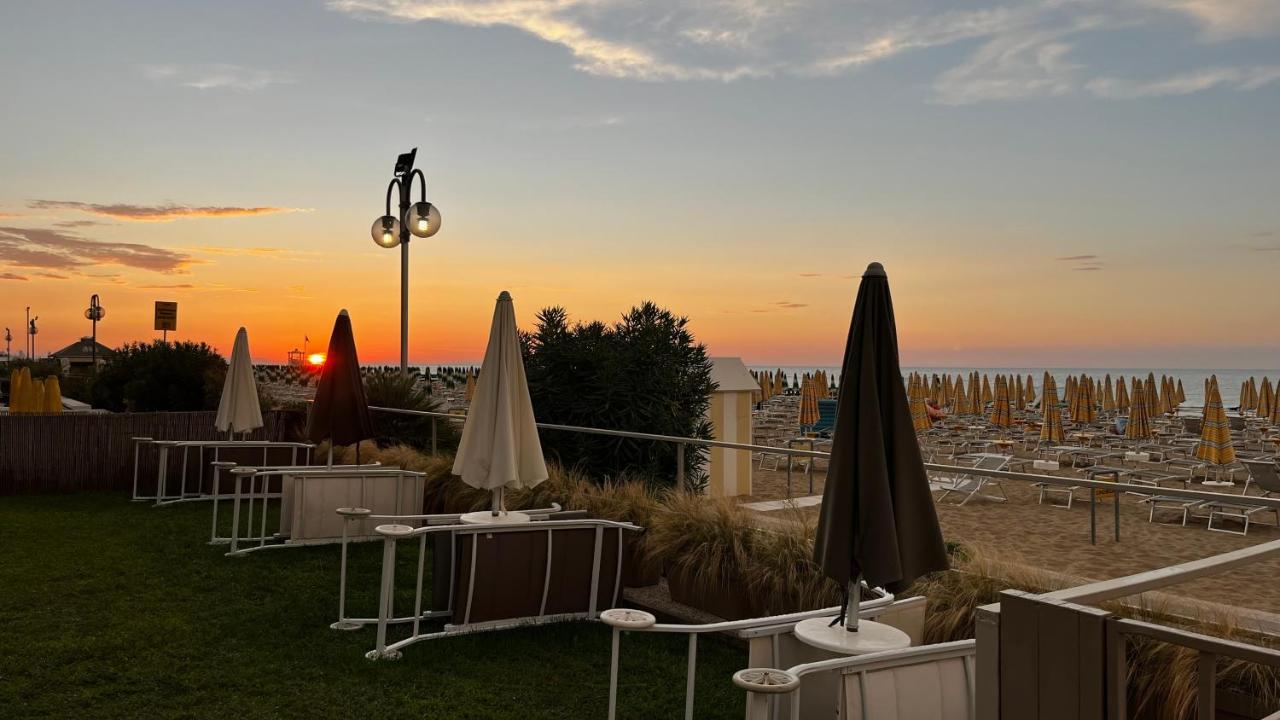 Hotel Conchiglia Лидо-ди-Езоло Экстерьер фото