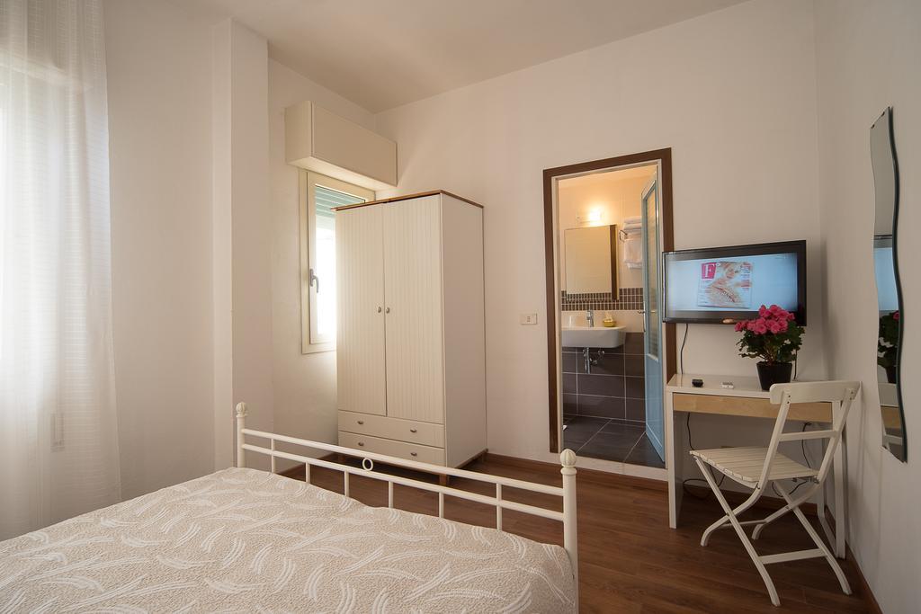 Hotel Conchiglia Лидо-ди-Езоло Номер фото